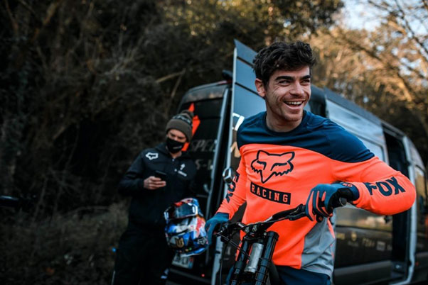 Fox MTB21 : Unplugged - Loic Bruni